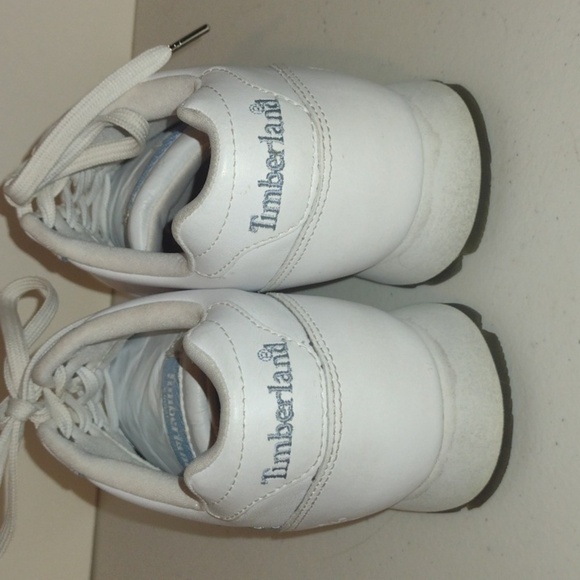 Timberland Metro Slim Womens  White Blue Leather Size 7 - Picture 3 of 12